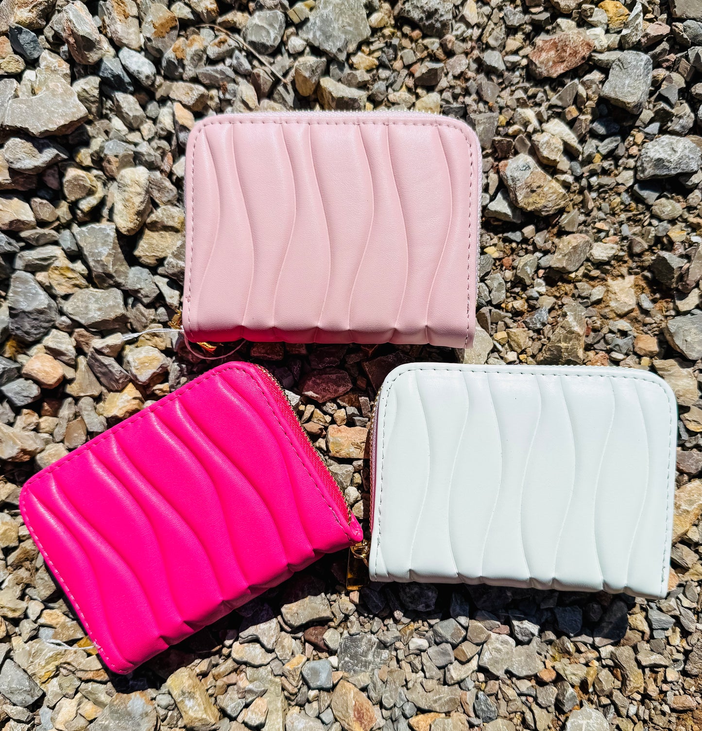 Wave Pattern Wallet/Card Holder