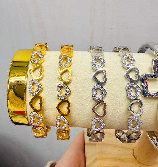 Rhinestone Heart Bracelet