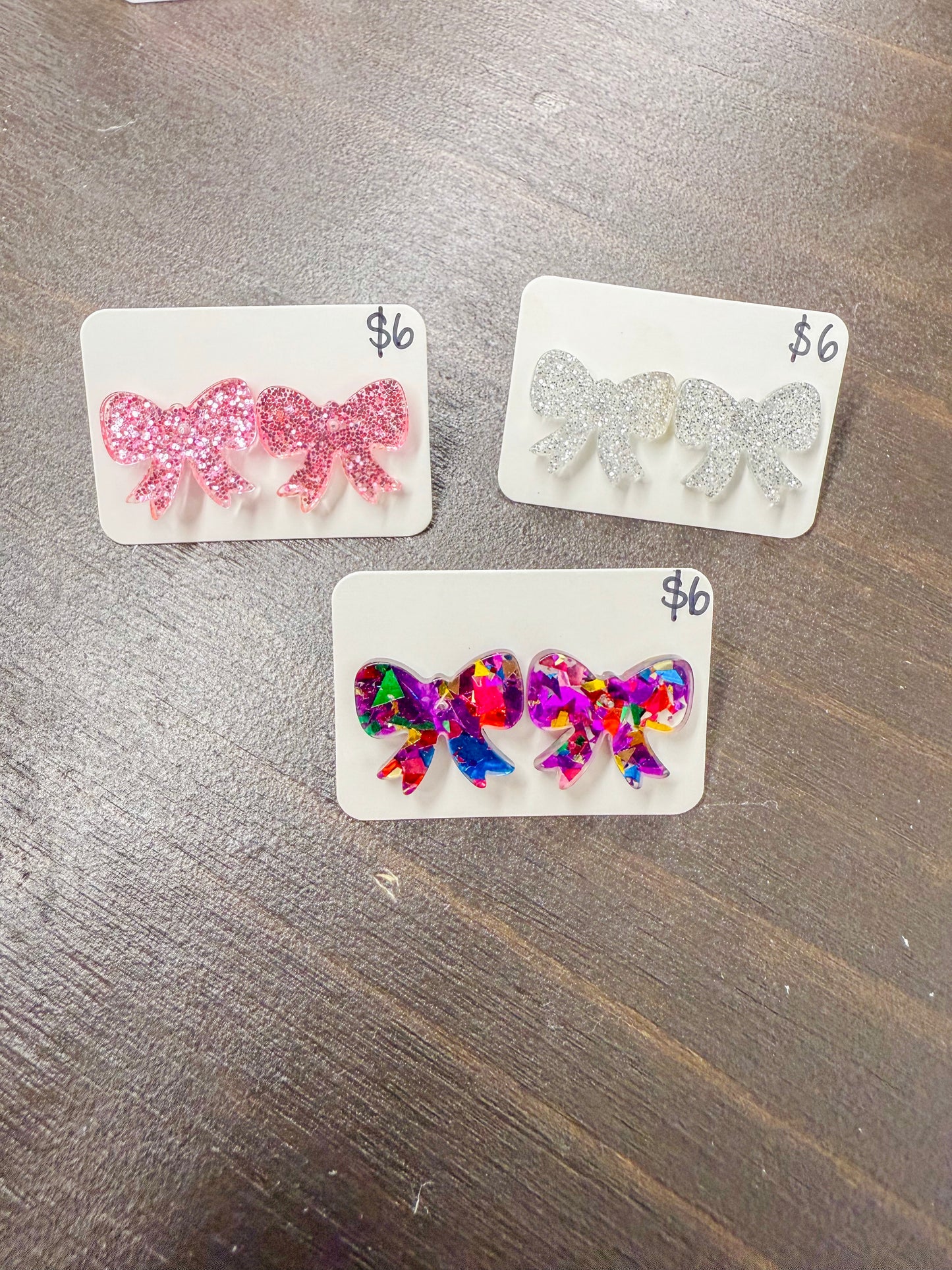 Acrylic Sparkling Bow Stud Earrings