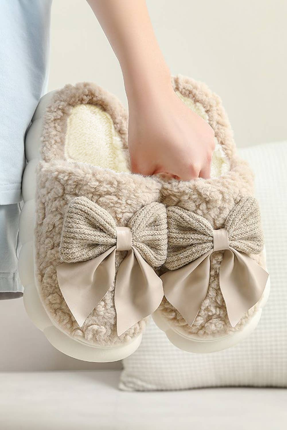 Tan Fuzzy Bowknot Slippers