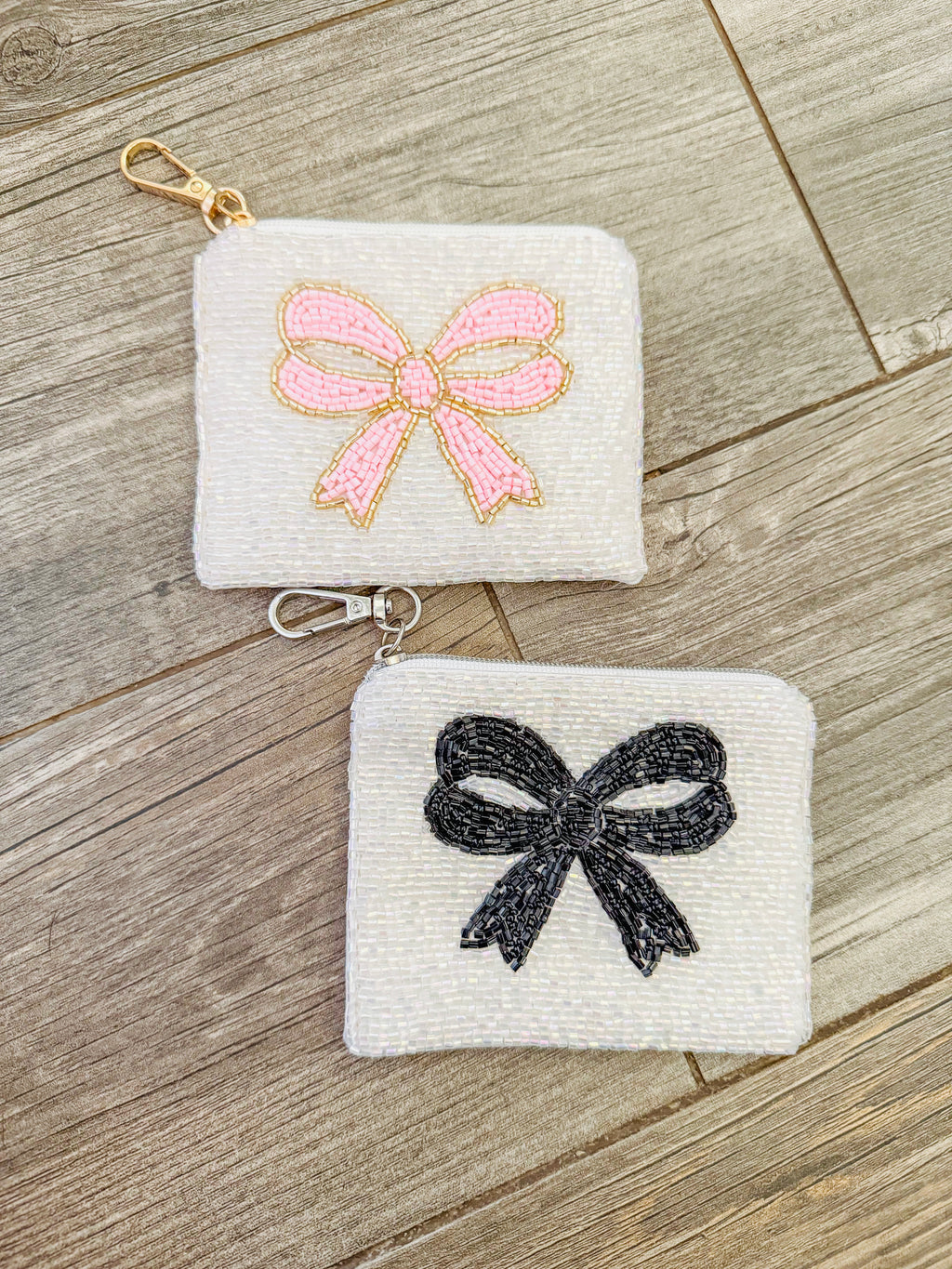 Beaded Bow Coin Purse